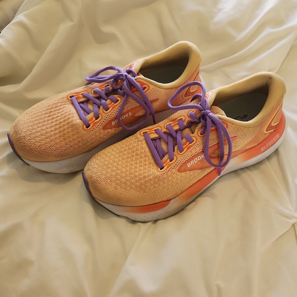 Women's Brooks Glycerin 21 - Size 9